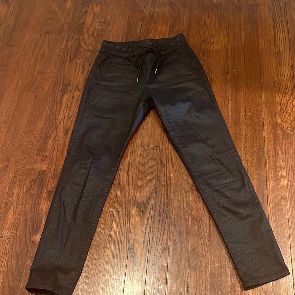 Bevy Flogs - Worn 1 time perfect condition size 25